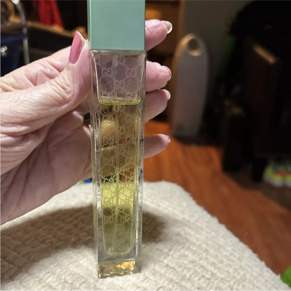 Gucci Envy Me 2 50ml EDT Spray.  Check Level.  Gorgeous! - Picture 4 of 6